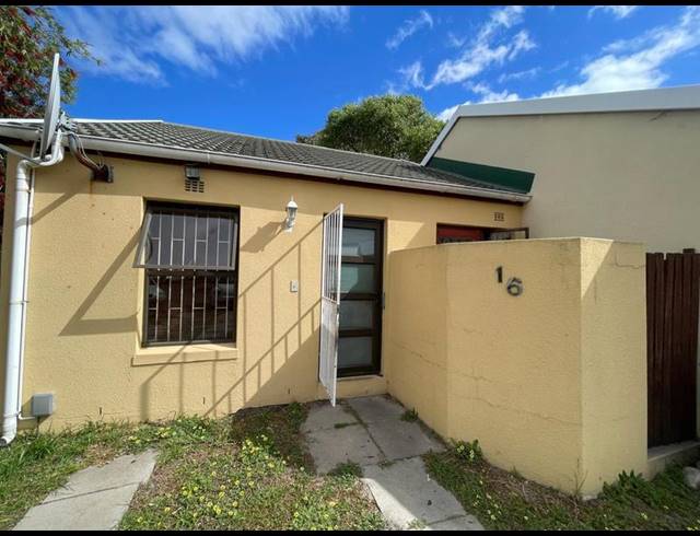 2 BEDROOM HOUSE FOR SALE IN OTTERY